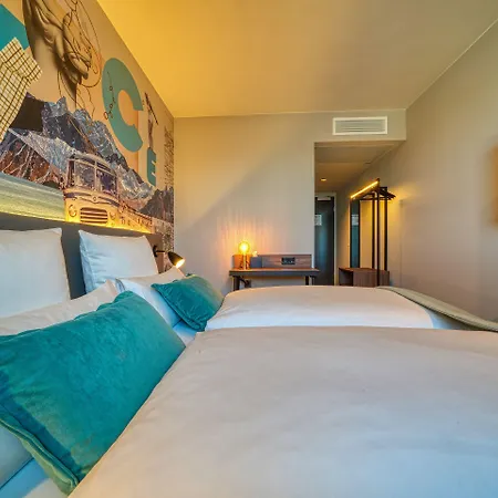 Plaza 3* أولم