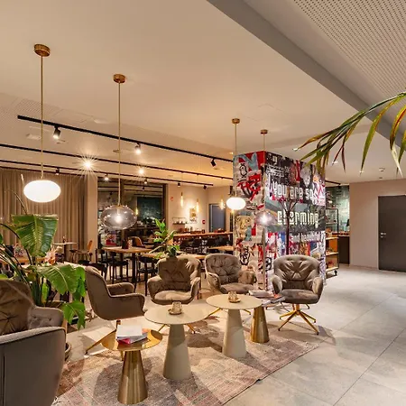 Plaza 3* أولم